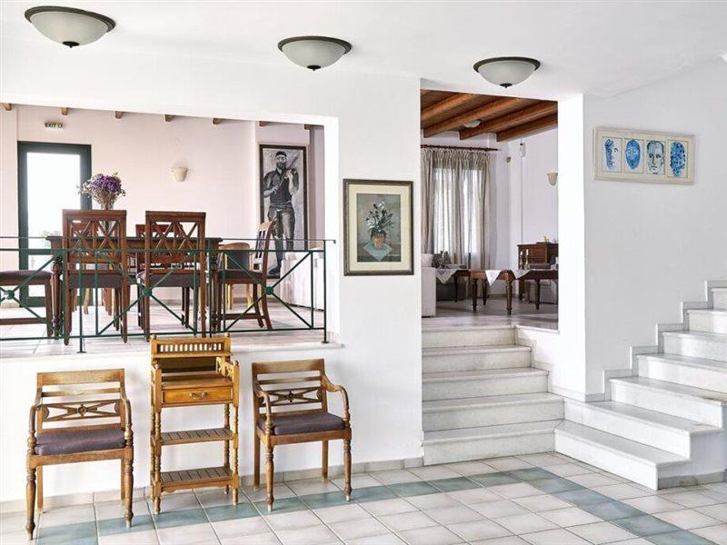 Eva Suites & Apartments Agia Marina Eksteriør billede