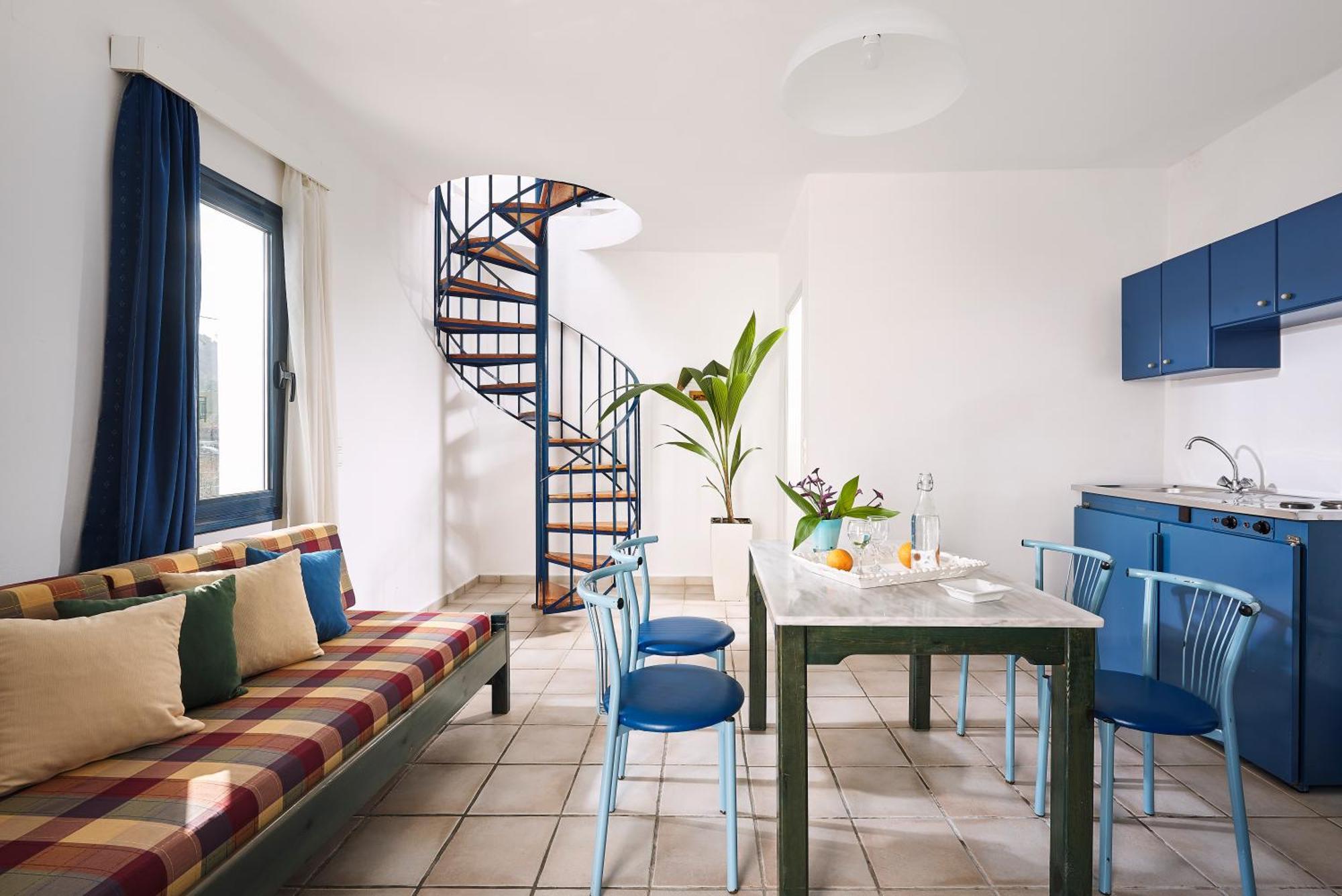 Eva Suites & Apartments Agia Marina Værelse billede