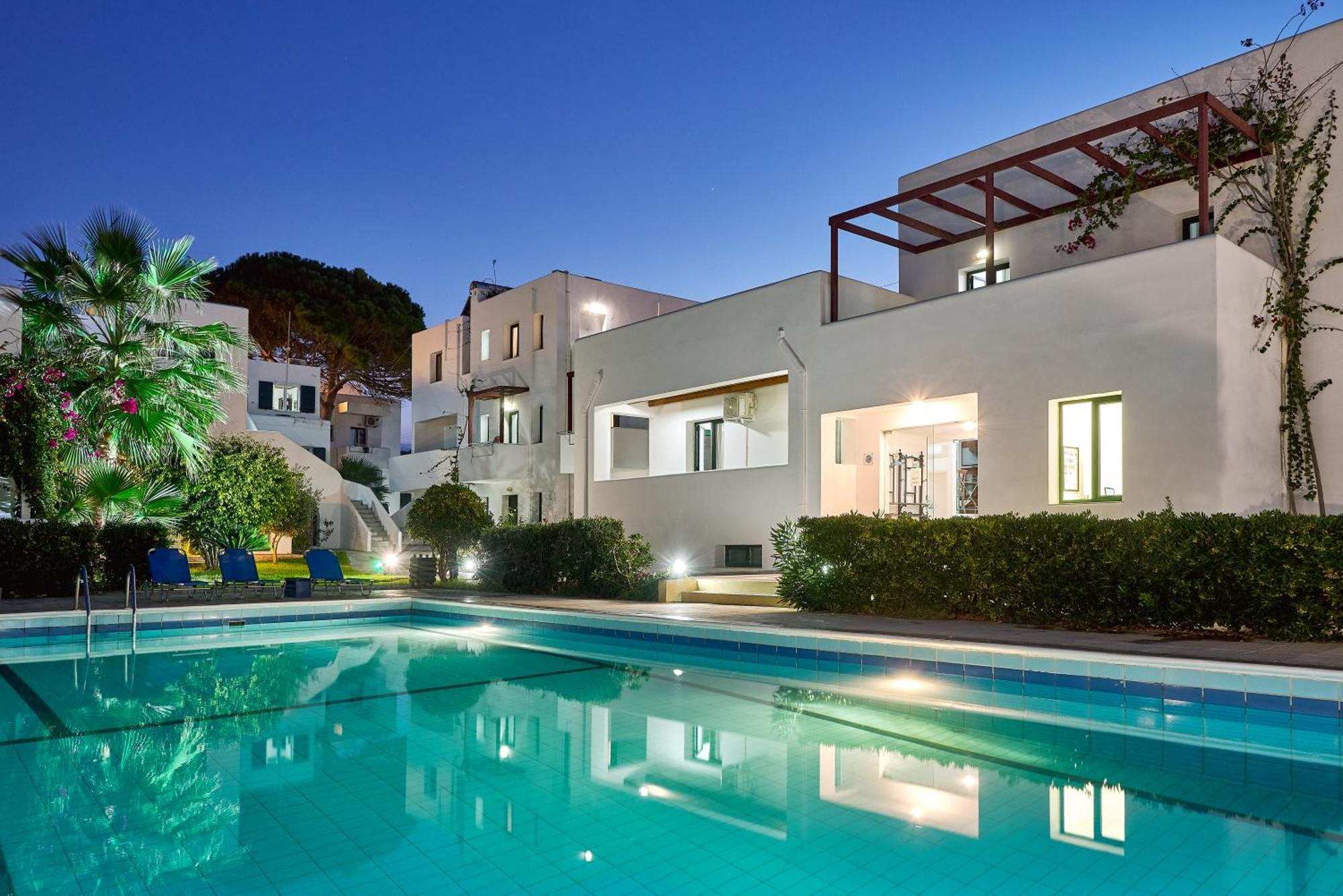 Eva Suites & Apartments Agia Marina Eksteriør billede