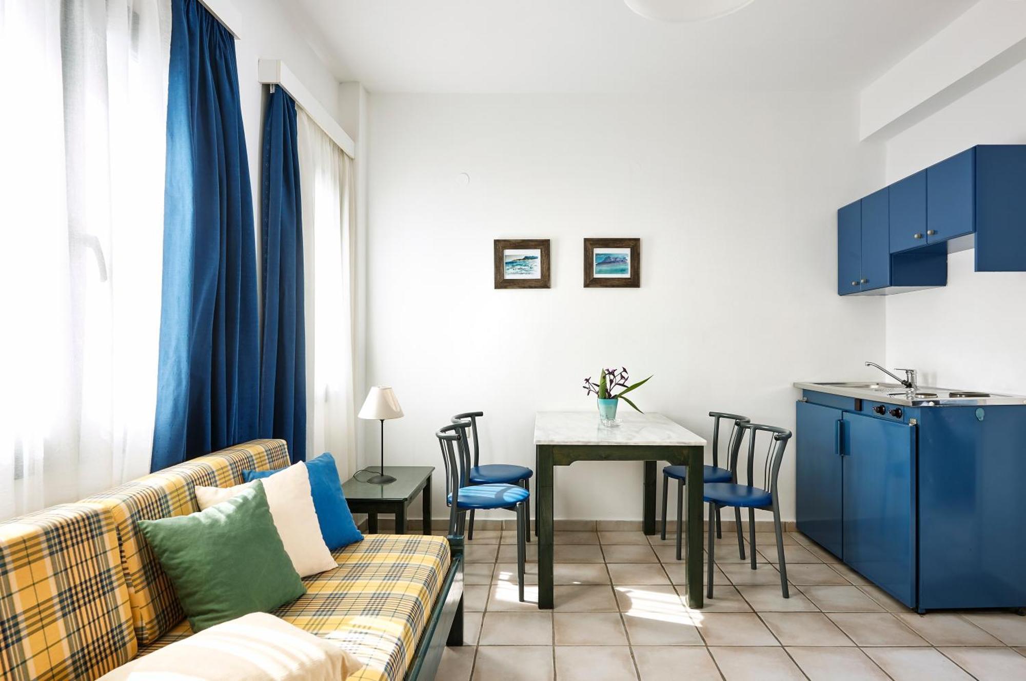 Eva Suites & Apartments Agia Marina Værelse billede