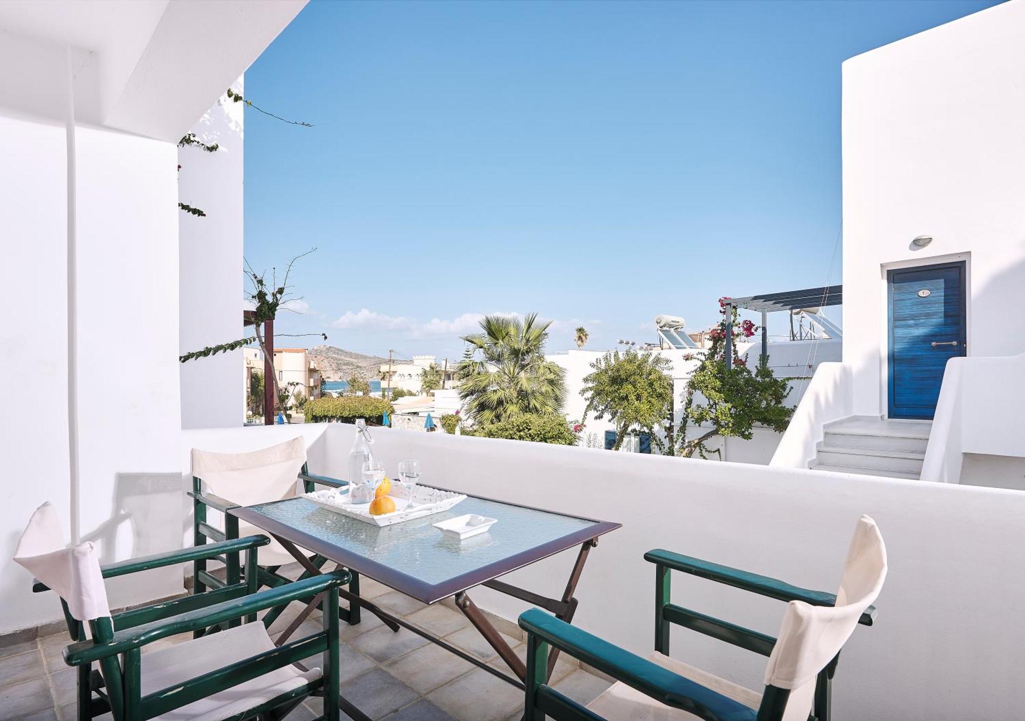 Eva Suites & Apartments Agia Marina Værelse billede